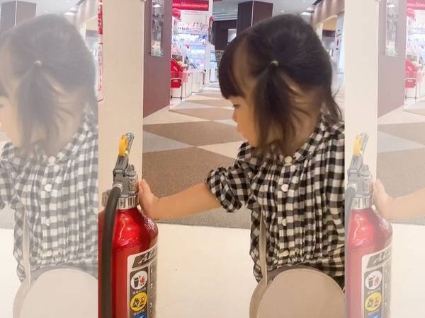 あるものに近寄った娘、手を伸ばすと？「入念に塗り込む様子に笑った」