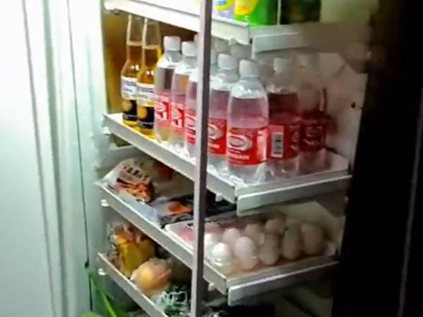 「使ってない冷蔵庫あるからあげる」　結果、ツッコミが止まらない物が届いた