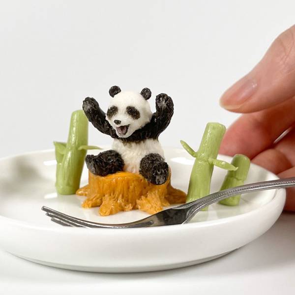 大人が知育菓子で遊んだ結果…！？　完成した物に「ギャップに笑った」「好き」