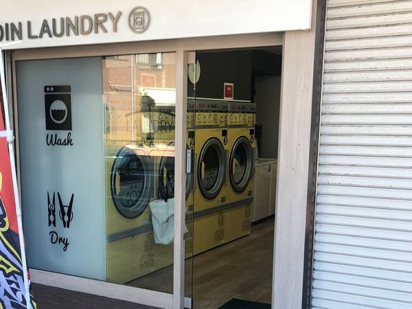 意味は伝わるけど、なんか違う　ツッコミ不可避な『のぼり旗』がコチラです