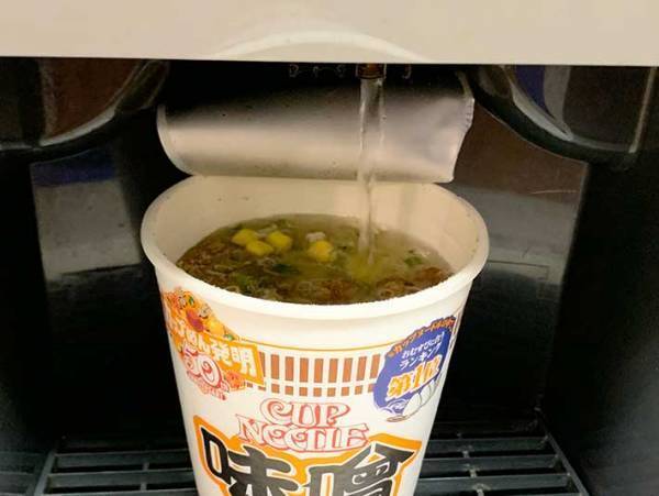 人気すぎて幻と言われたアイスが再販！『かじるバターアイス』