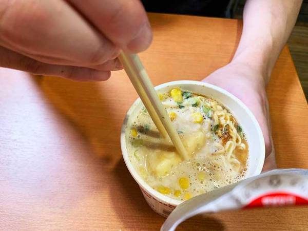 人気すぎて幻と言われたアイスが再販！『かじるバターアイス』