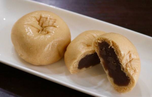 温泉に入る３０分前に食べる？　ちょっと得する『温泉まんじゅう』のマメ知識