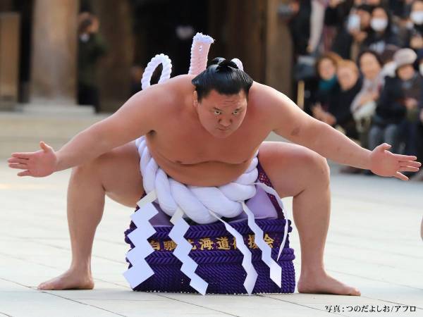 歴代最多の４５回の優勝を記録した横綱白鵬、ありがとう！