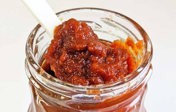 こんなトマト見たことない　独特の形に「鳥肌立った」