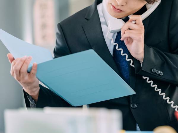 会社の後輩に電話した結果？　「苦しいくらい笑った」「そうとしか読めなくなった」