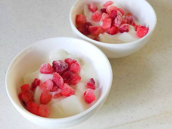 業務スーパーの冷凍いちごがアレンジ無限大！３つのアレンジ方法