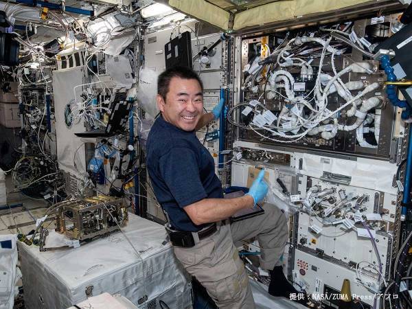 宇宙飛行士、星出彰彦が地球に帰還　滞在中のTwitterが面白い！