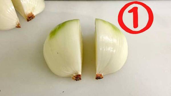 タマネギを簡単にみじん切りする方法が話題に　「目からウロコ」「これを待ってた」