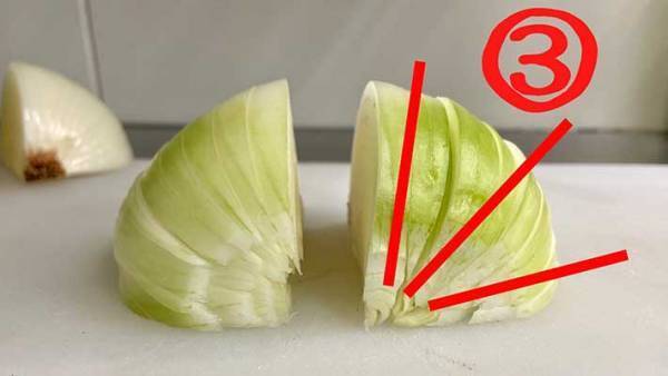 タマネギを簡単にみじん切りする方法が話題に　「目からウロコ」「これを待ってた」