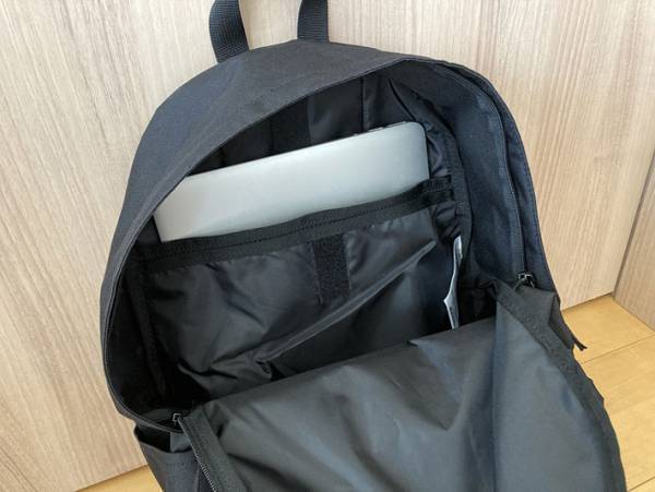 肩がラクなだけじゃない 無印のリュックが機能性もコスパも圧倒的な高さ