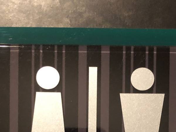 「かなり漏れそうな雰囲気だな」　トイレで見かけたマークに、爆笑の声！