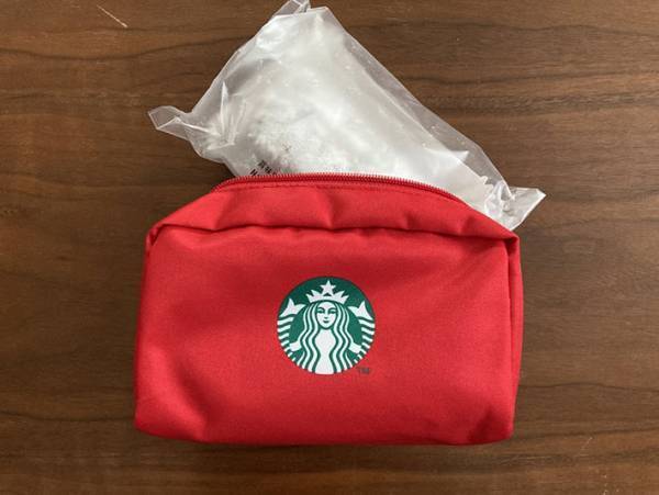 冬シーズン恒例！スターバックスのクリスマス限定『シュトーレン』をゲットせよ