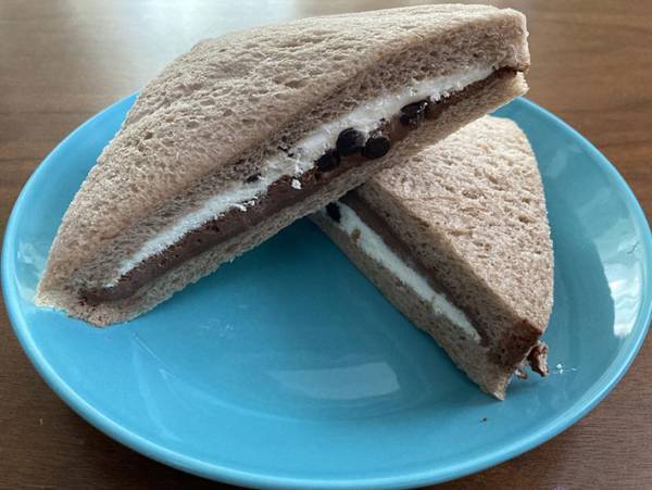最高のスイーツサンド発見 セブンイレブンの『濃厚ショコラサンド』が至福すぎ