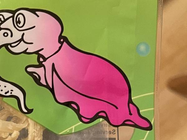 海外のスーパーで目にした擬人化　その特徴に「新しい」「興味深いし面白い」