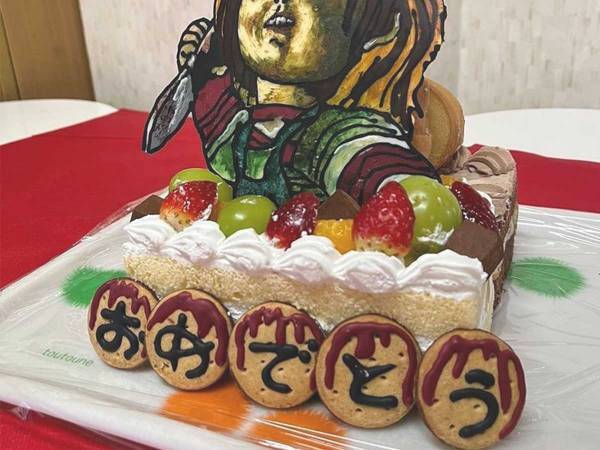 夫の誕生日にケーキを作った妻　完成したものが、本気すぎた