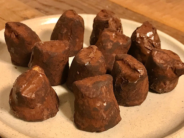 店員「クリスマス前には在庫が…」　無印良品の『カカオトリュフ』の魅力とは？