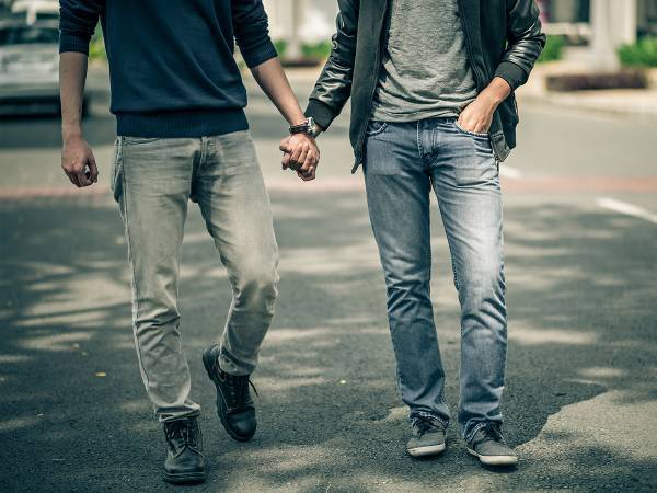 「同性カップルです」と不動産会社に伝えた青年　対応に驚いた理由とは？