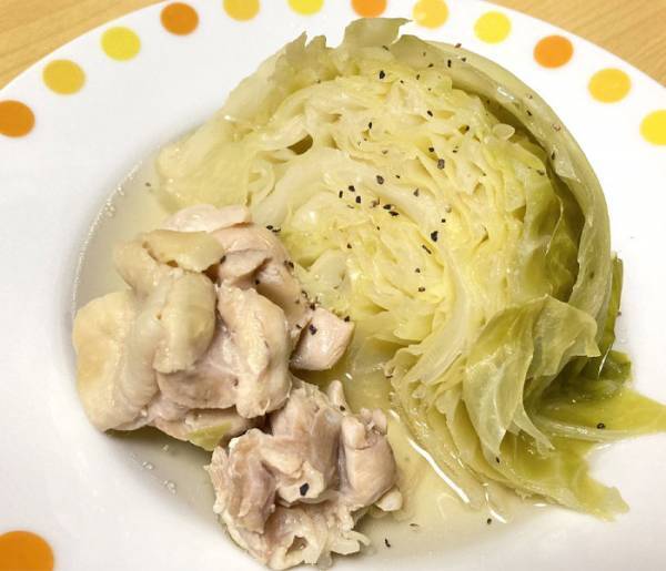 キャベツを千切りするのが面倒な時にオススメ　簡単レシピに「着眼点が素晴らしい！」