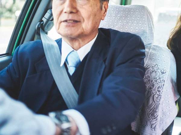 行き先を告げられたタクシー運転手「えっ！？」　続く展開に、吹き出す