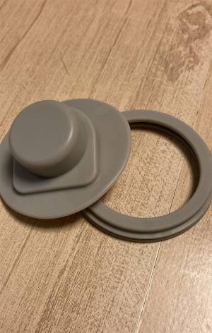 修学旅行に水筒を持参した息子　出発後、目にしたものに「画像だけでも恐ろしい」