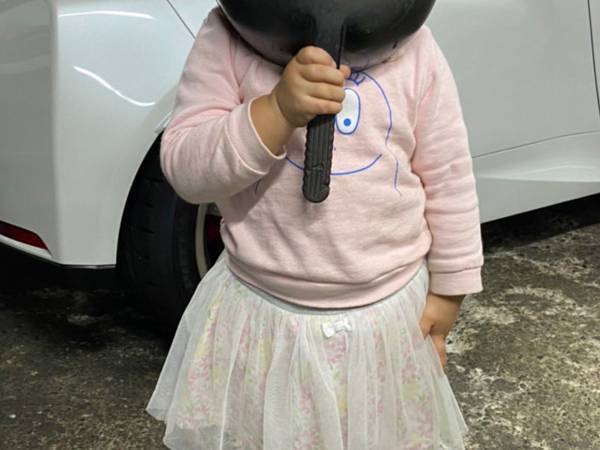 「娘の顔が見たい」と、妻にお願いすると…？　送られてきた写真に笑う