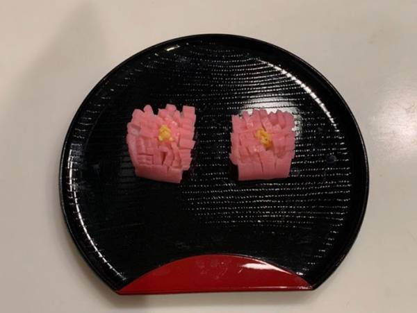 かまぼこの会社が紹介する『飾り切り』動画が簡単すぎて誰にでも出来る件