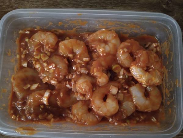 今夜のメニューは、火を使わない『レンジdeエビチリ』で決まり！ 辛さ調整もOK！