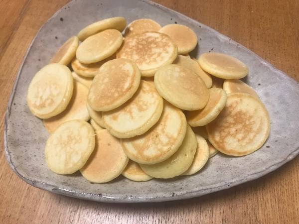週末のおやつ作りに最適！手軽で簡単 シリアルパンケーキ