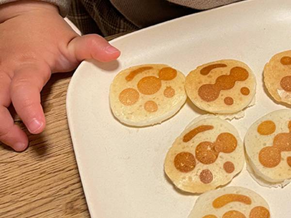 「不器用な私でも、できそう！」　子供が喜ぶ、パンケーキの焼き方とは