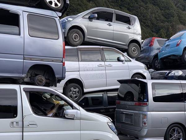 車にラクガキかと思いきや…？　その内容に５万人が「感動」「泣いた」