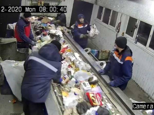 まさに間一髪　ゴミの仕分けをしていた作業員が怪しい袋を発見　その中身は…