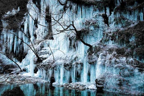自然が作り出した『冬の絶景』に、感動の声が続出　「幻想的」「映画に出てきそう」