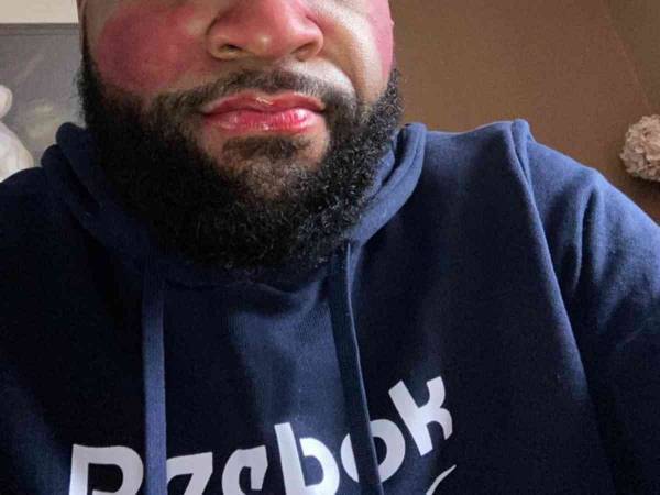 「娘たちに化粧品を買ってあげたら…」　父親のツイートに５９万『いいね！』