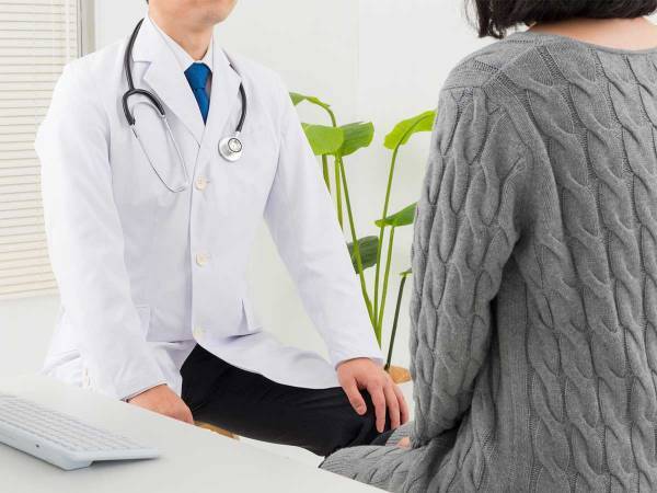 アレルギー持ちの女性に医師「我慢するしかないね」　その理由に、９万人が共感！