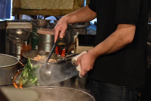 「１品２００円～調理します」　見慣れない野菜を持ち込んだらまさかの…