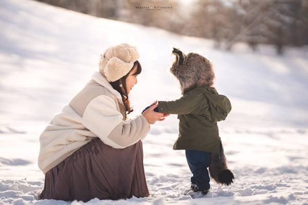 「愛おしすぎる」「ニヤニヤが止まらない」　転んでしまった息子に手を差し伸べ…？