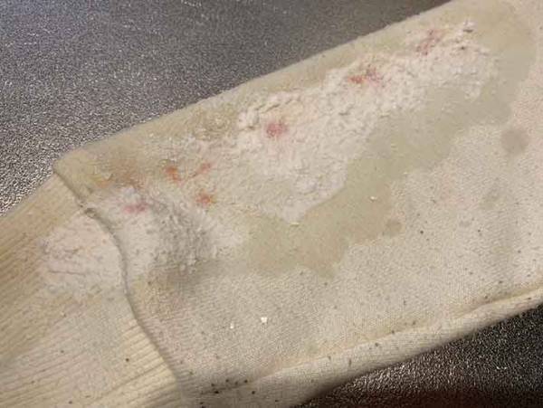 塩素系漂白剤なしで色柄物も子ども服も安心してきれいに汚れを落とせる方法を紹介！