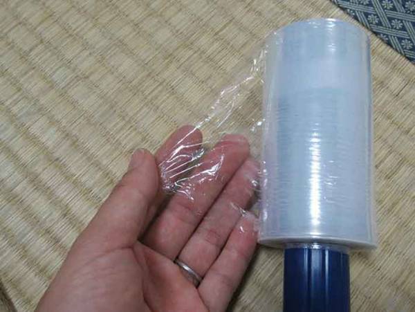 まだビニール紐使ってるの？ダンボールはコレでまとめるのがおすすめ