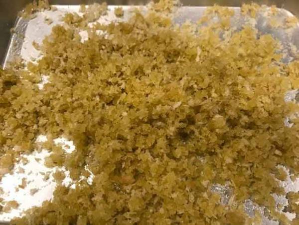 「えっ、こんなこともできるの？」ホットサンドメーカーでトンカツクッキング