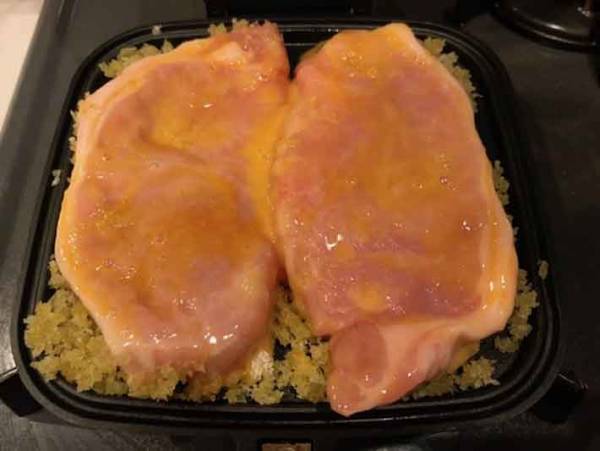 「えっ、こんなこともできるの？」ホットサンドメーカーでトンカツクッキング