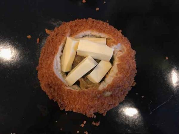 セブンイレブンアレンジレシピ！カレーパン×ベビーチーズが激ウマだった