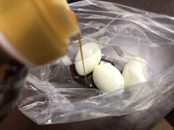 ゆで卵をある調味料で漬けるだけで簡単一品が完成 21年1月28日 ウーマンエキサイト 1 2