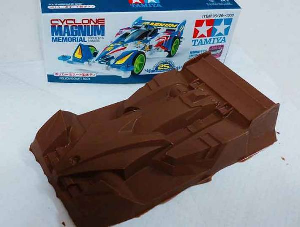 ハイカロリーすぎる！あるものを再現したバレンタインチョコ！