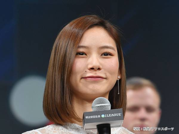 朝日奈央の『コスプレ姿』に驚愕…　「これは反則」「やりきってる感がハンパない」