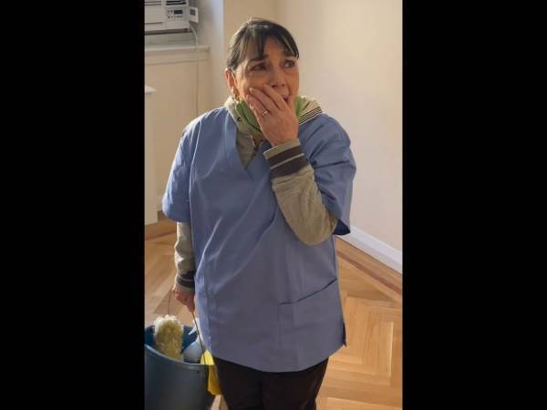 無給で働いていた高級マンションの清掃員　住人からの『贈り物』に言葉を失う