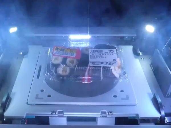 ある男性の夕食がネット上で話題に！　５３０万回以上再生された動画がこちら