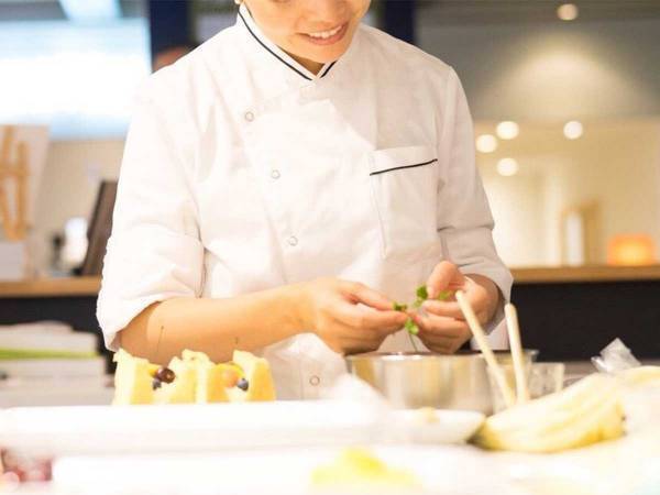 ホテルや旅館関係者を『食べて応援』　販路をなくした商品を格安で通販