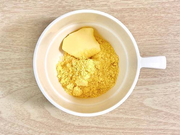 コーンスープの素に、あるものを加えると？　料理人のひと工夫に「コレはおいしそう」「やってみる」の声