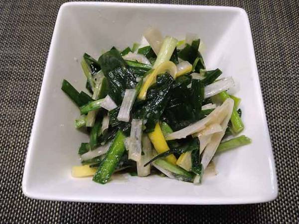 箸が止まらない 切って混ぜて寝かせるだけの『悪魔のニラネギ』を作ってみました！